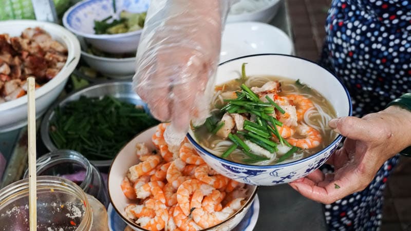 Bún nước lèo